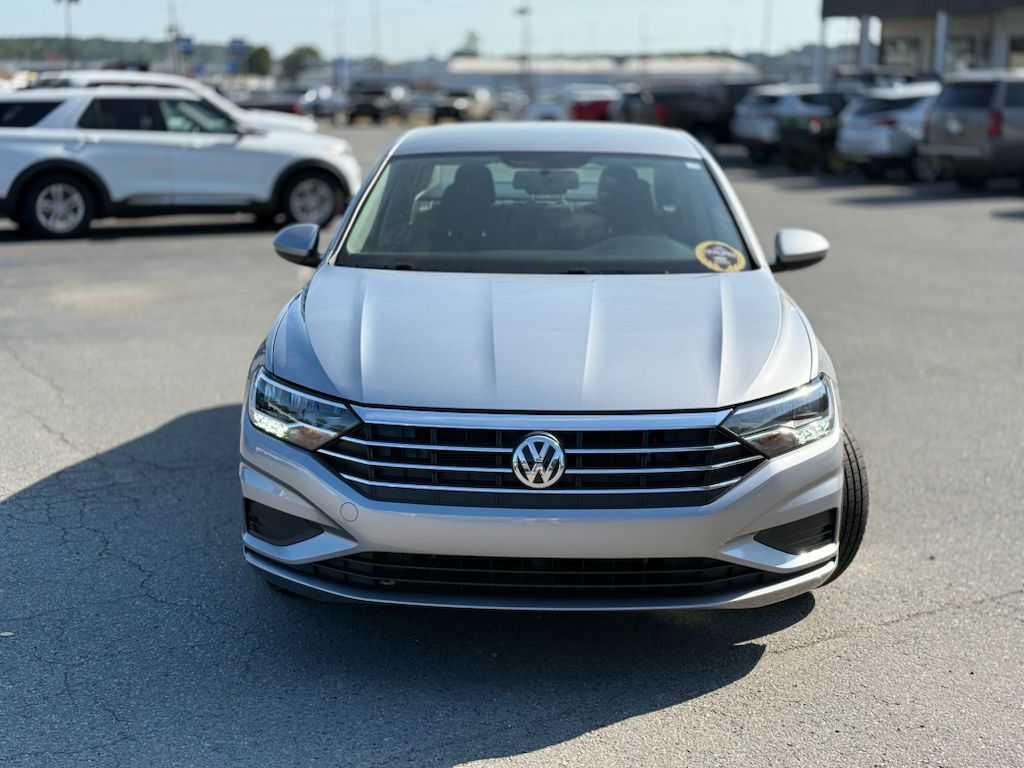 2021 Volkswagen Jetta S photo 2