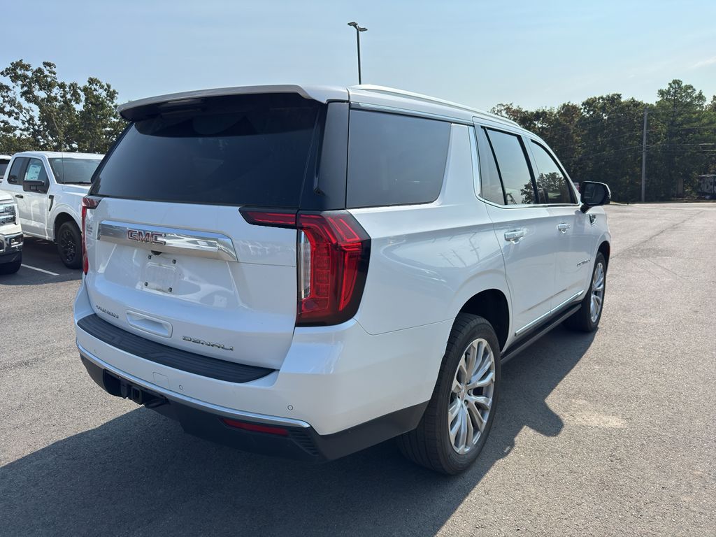 2023 GMC Yukon Denali photo 5