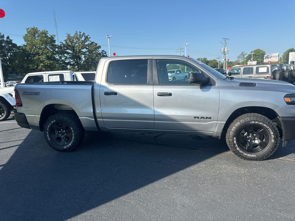 2025 Ram 1500 Warlock photo 4