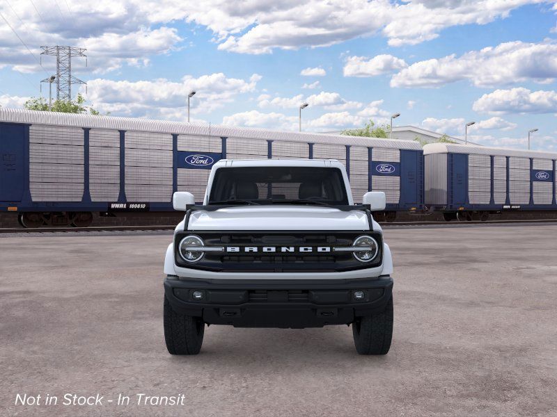 2026 Ford Bronco Outer Banks photo 6