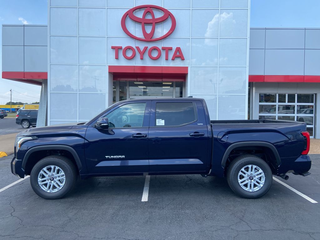 2026 Toyota Tundra SR5 photo 2