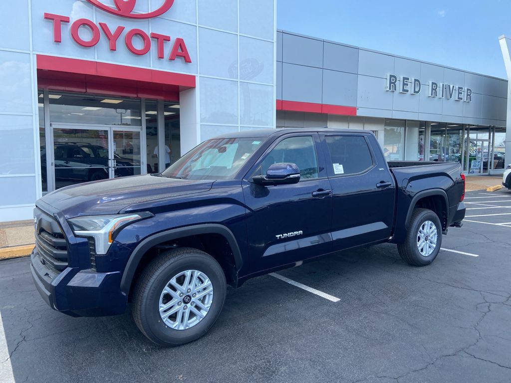 2026 Toyota Tundra SR5 photo 1