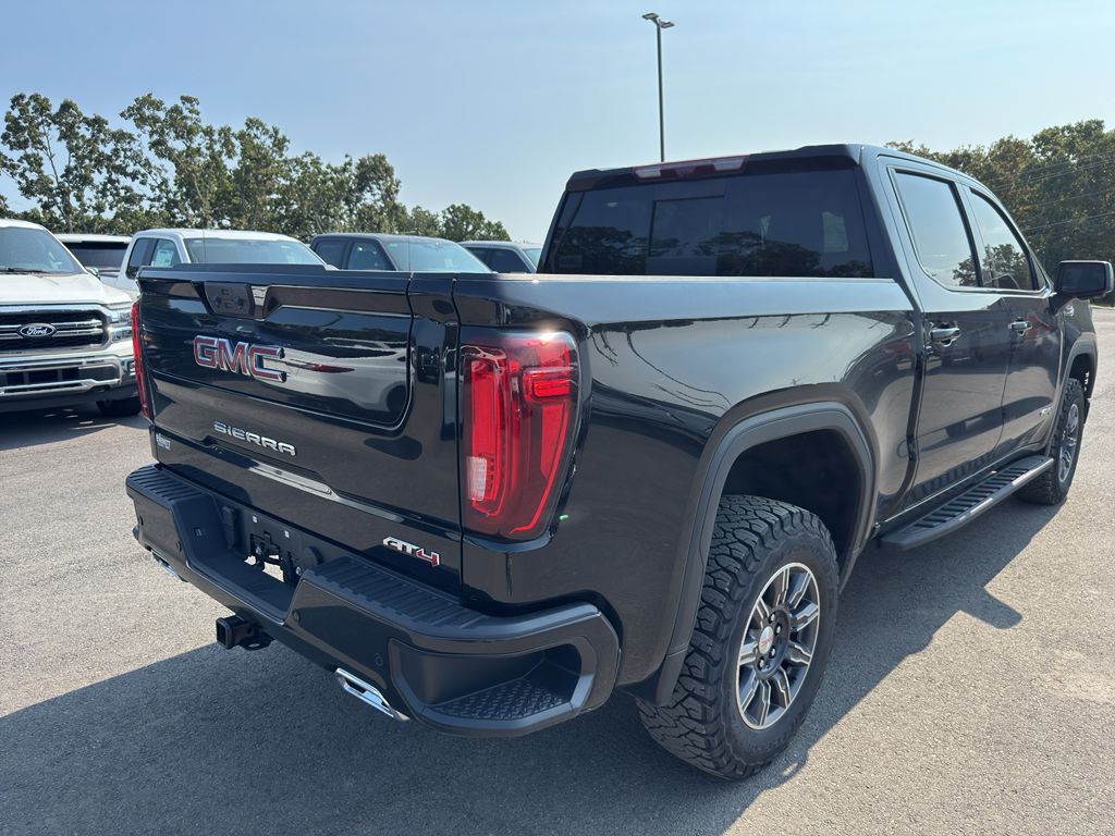 2024 GMC Sierra AT4 photo 5
