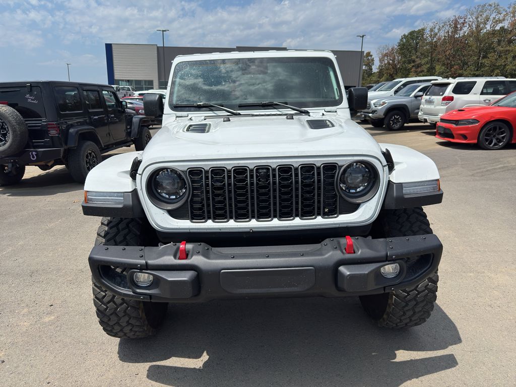2025 Jeep Gladiator Rubicon X photo 2