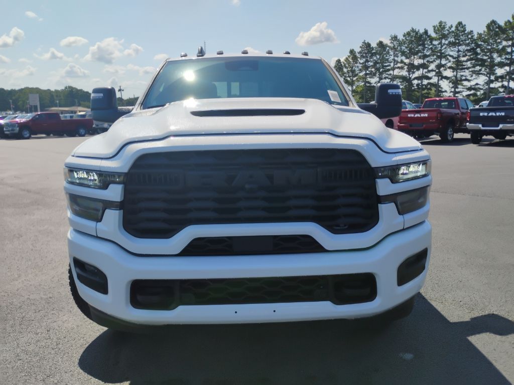 2026 Ram 2500 Black Express photo 2