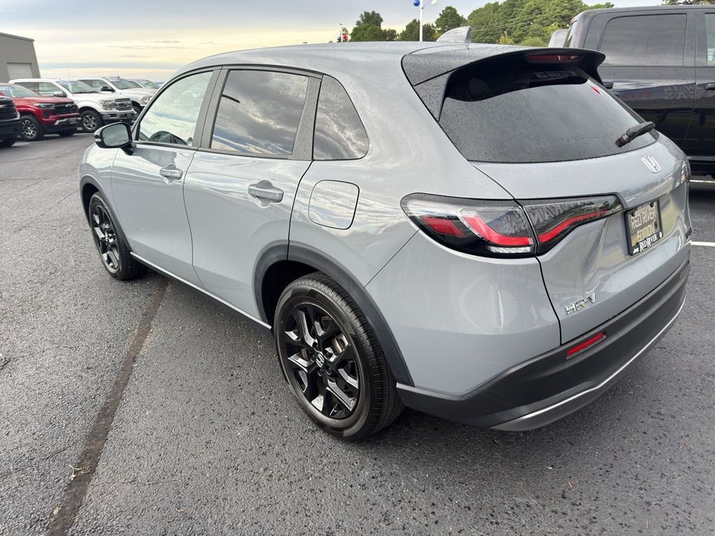 2025 Honda HR-V Sport photo 6
