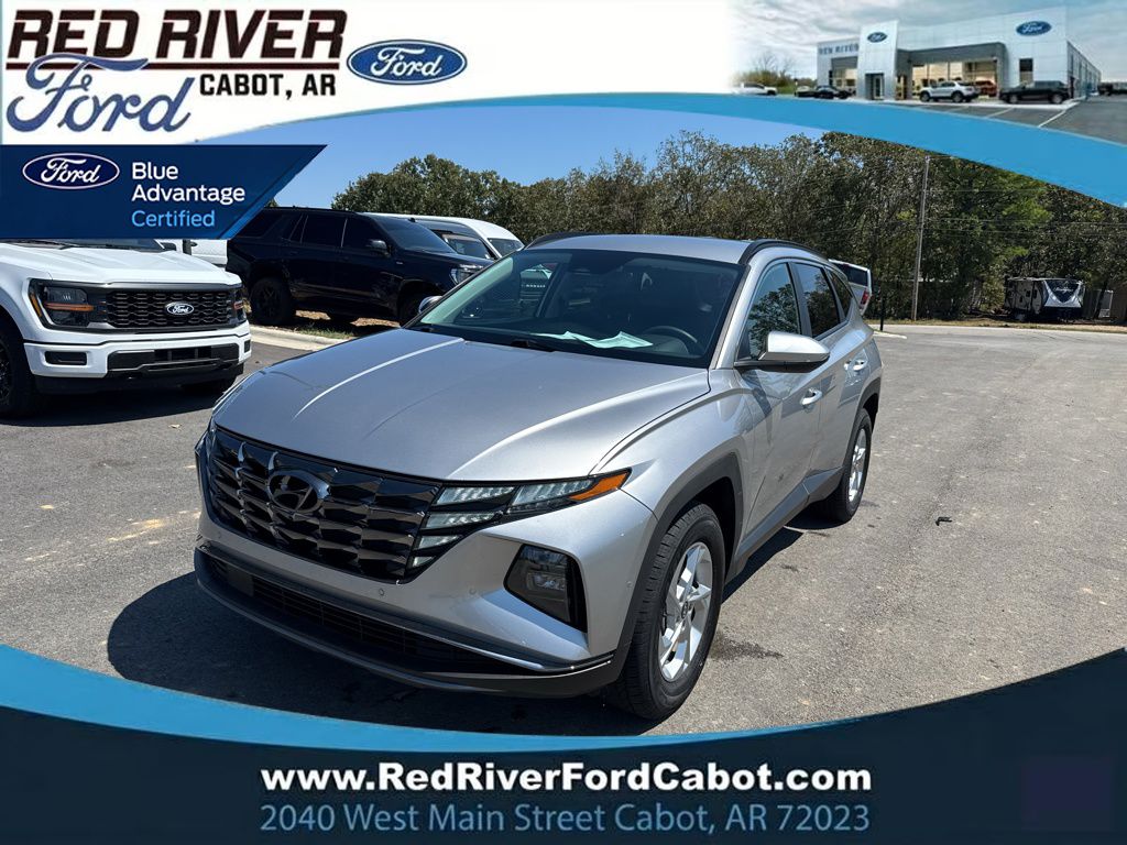 2024 Hyundai Tucson SEL photo 1