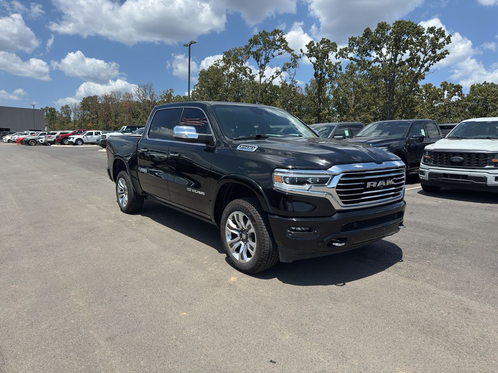 2021 Ram 1500 Longhorn photo 3