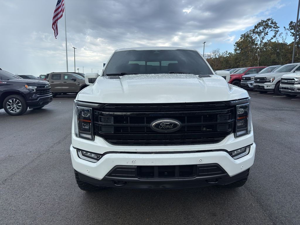 2023 Ford F-150 LARIAT photo 2