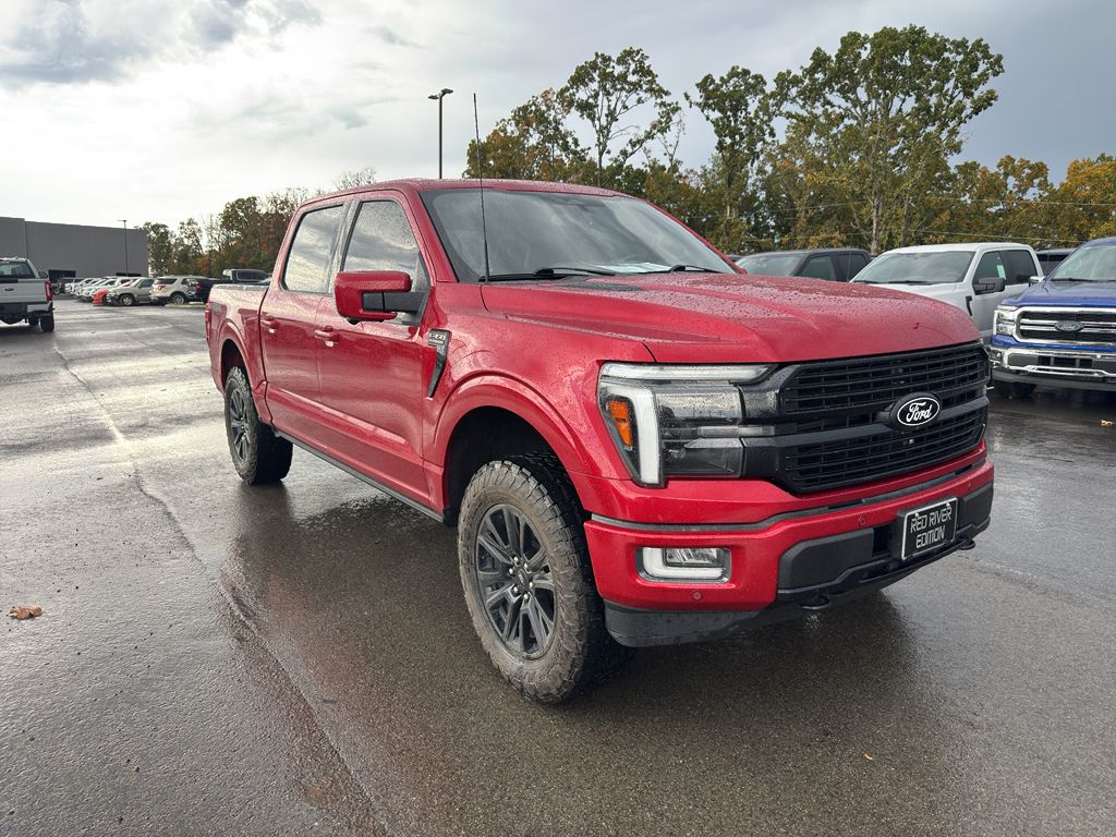 2024 Ford F-150 Platinum photo 3
