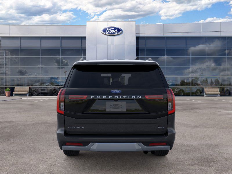 2026 Ford Expedition MAX Platinum photo 5