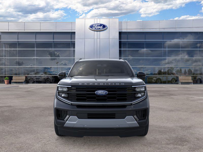 2026 Ford Expedition MAX Platinum photo 6