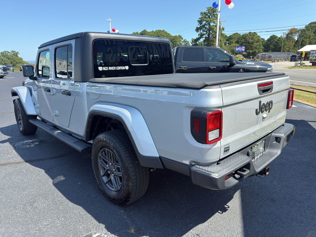 2024 Jeep Gladiator Sport S photo 6