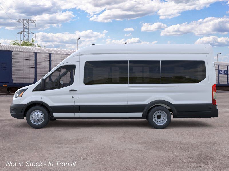 2026 Ford Transit Wagon XL photo 3