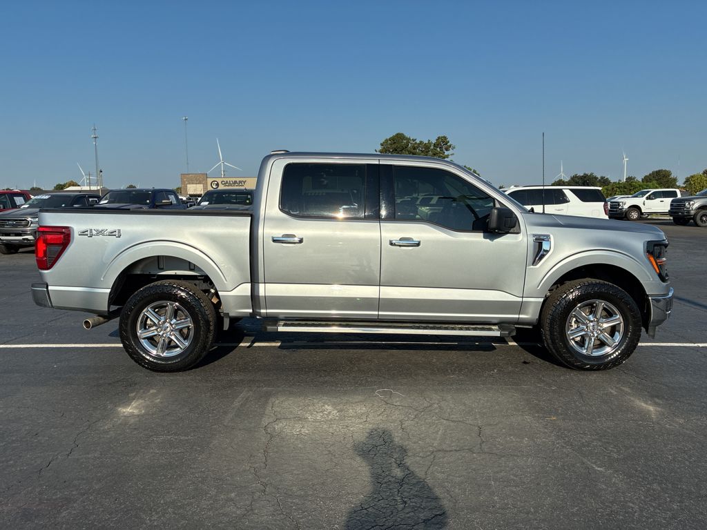 2024 Ford F-150 XLT photo 4