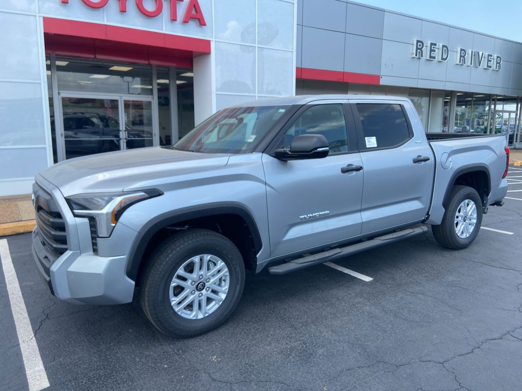 2026 Toyota Tundra SR5 photo 1