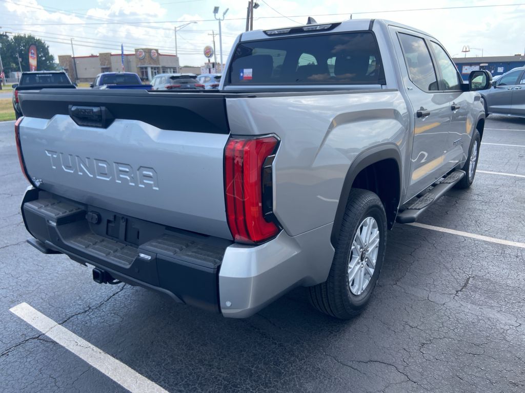 2026 Toyota Tundra SR5 photo 5