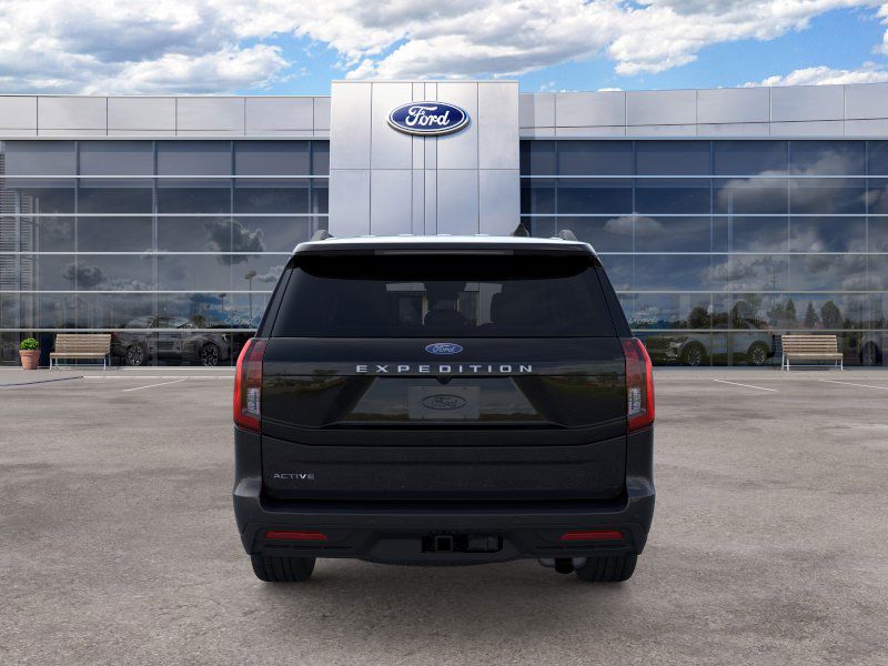 2026 Ford Expedition Active photo 5