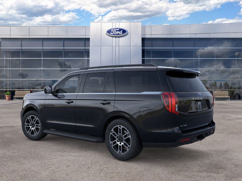 2026 Ford Expedition Active photo 4