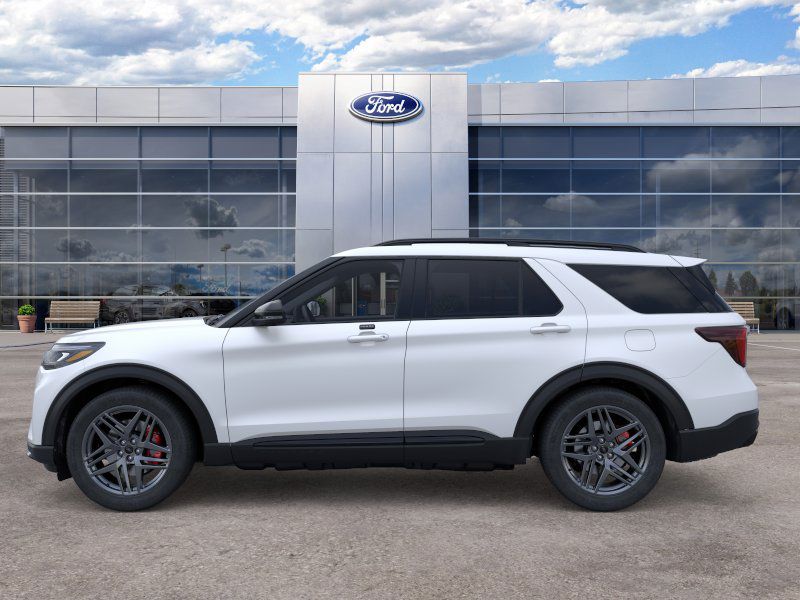 2026 Ford Explorer ST photo 3