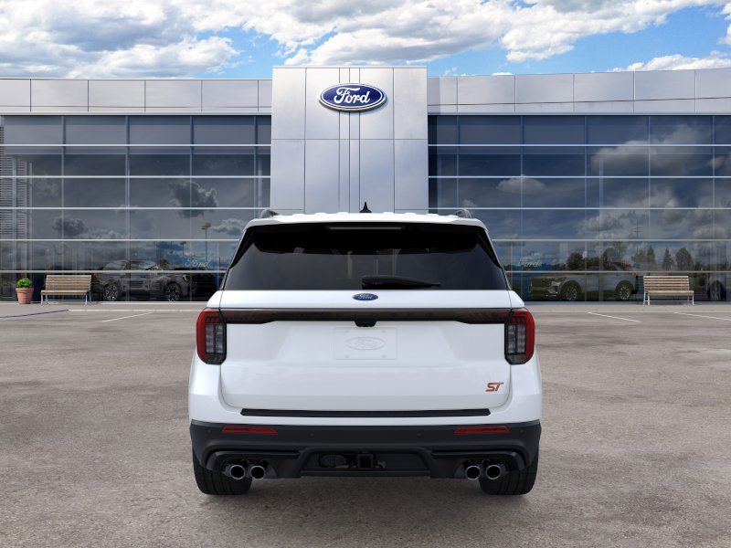 2026 Ford Explorer ST photo 5