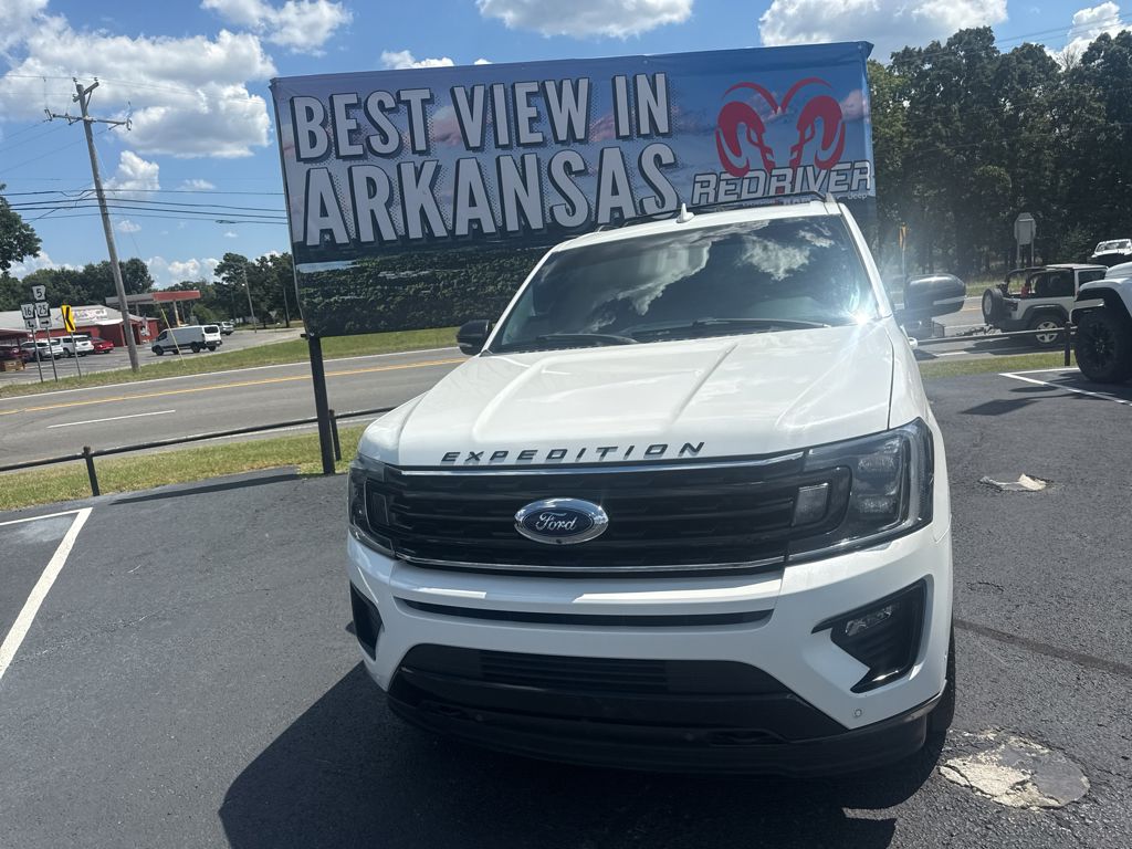 2020 Ford Expedition MAX Limited photo 2