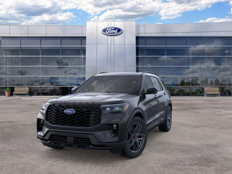 2026 Ford Explorer ST-Line photo 2