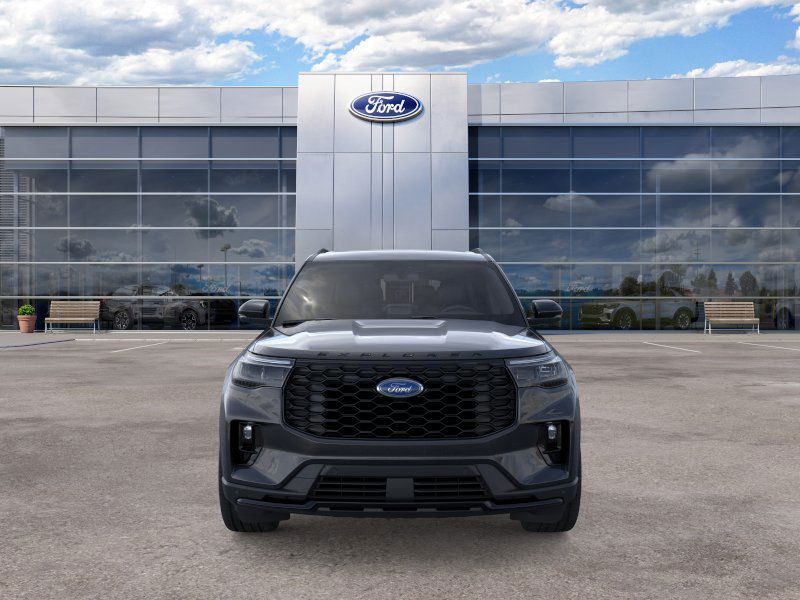 2026 Ford Explorer ST-Line photo 6