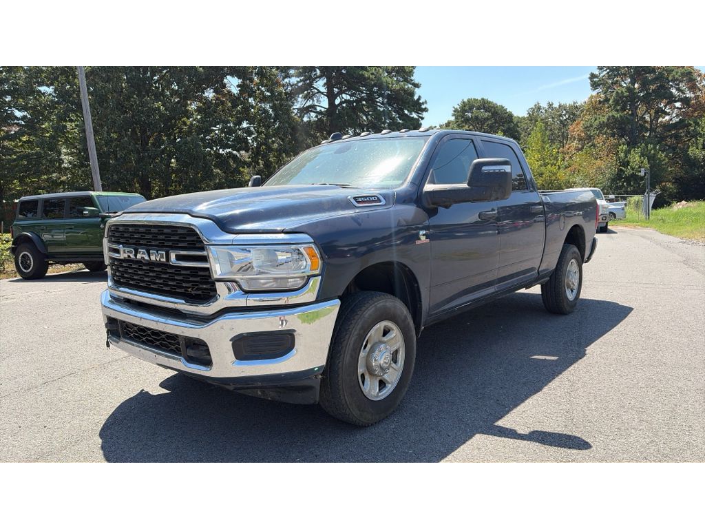 2023 Ram 3500 Tradesman photo 1