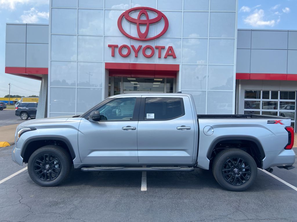 2026 Toyota Tundra SR5 photo 2