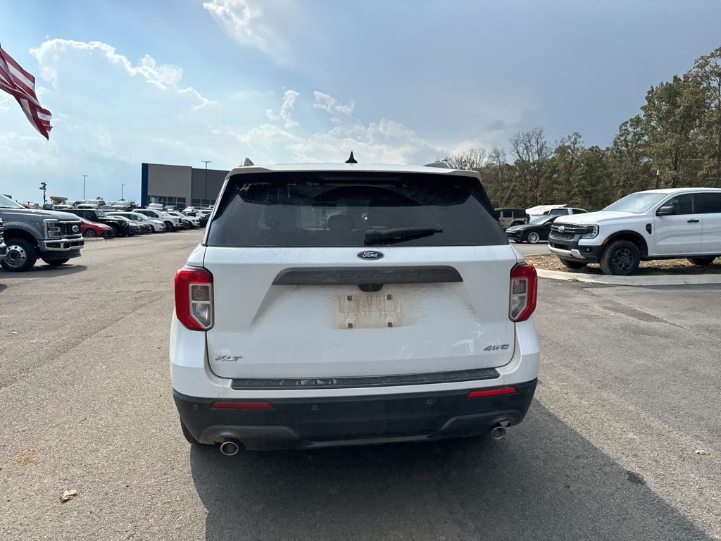 2021 Ford Explorer XLT photo 6