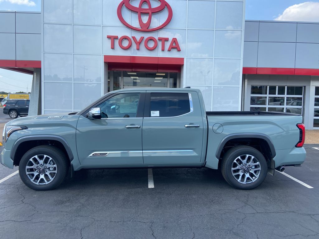 2026 Toyota Tundra Hybrid 1794 Edition Hybrid photo 2