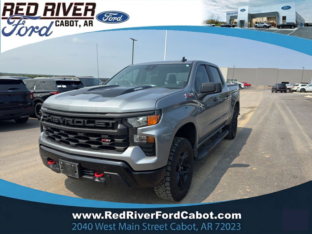 2024 Chevrolet Silverado Custom Trail Boss photo 1