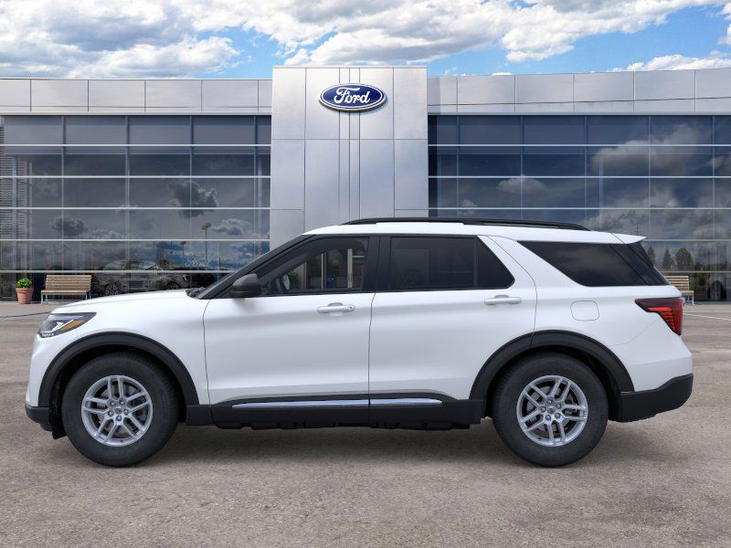 2025 Ford Explorer Active photo 3