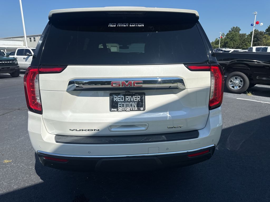 2022 GMC Yukon XL SLT photo 6
