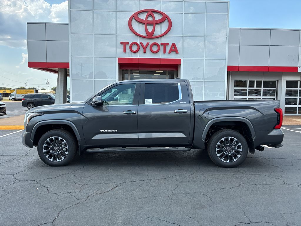 2026 Toyota Tundra Limited photo 1
