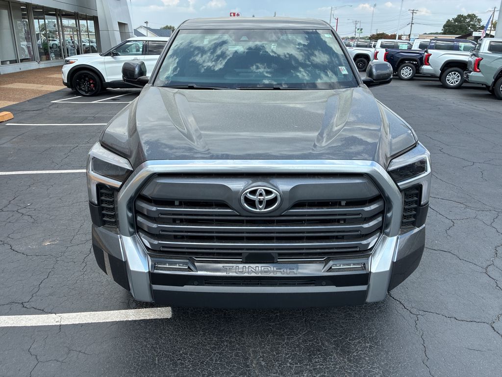 2026 Toyota Tundra Limited photo 3
