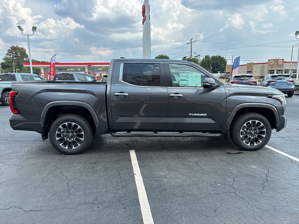 2026 Toyota Tundra Limited photo 5