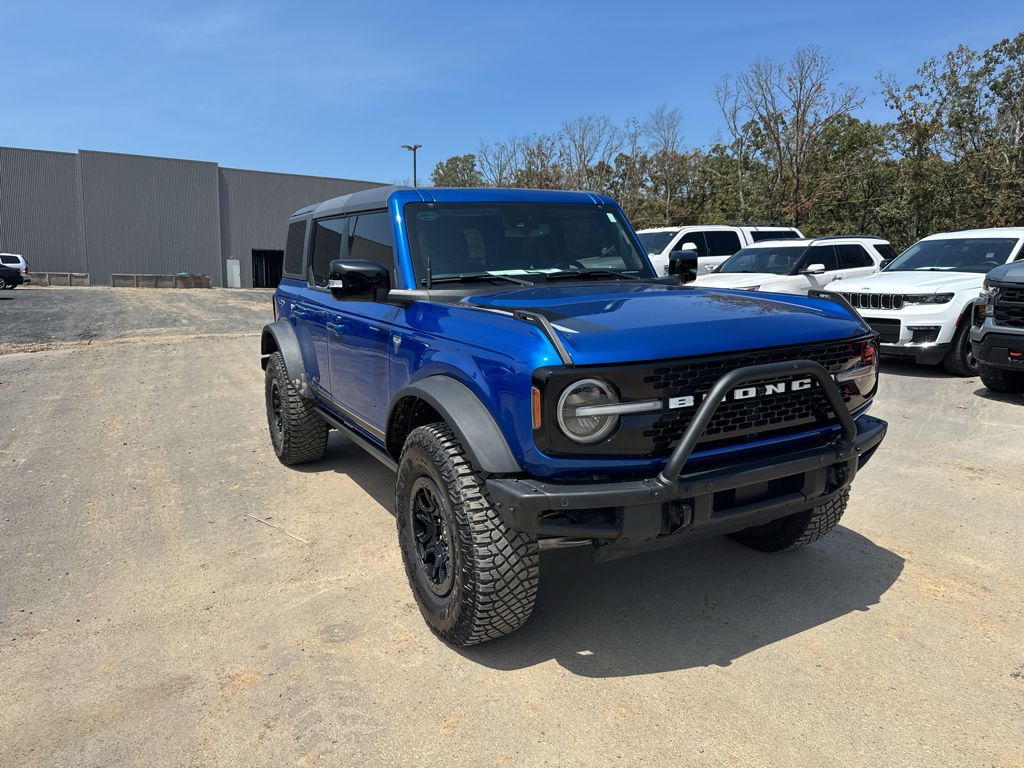 2021 Ford Bronco First Edition photo 3