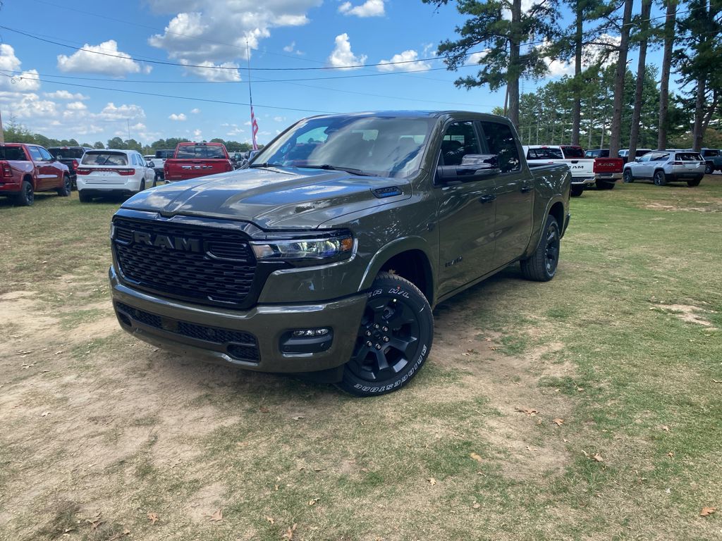 2027 Ram 1500 Big Horn photo 1