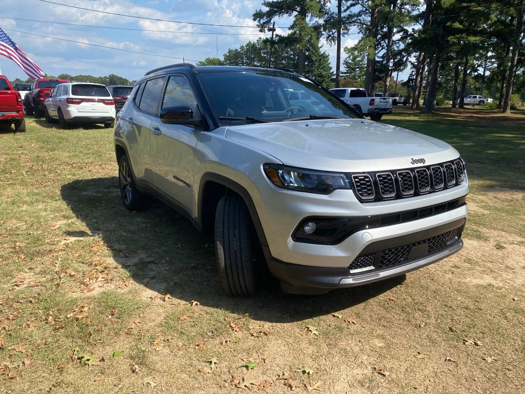 2026 Jeep Compass Limited Altitude photo 3