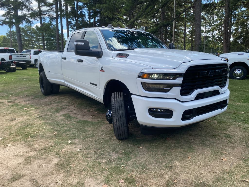 2027 Ram 3500 Big Horn photo 3
