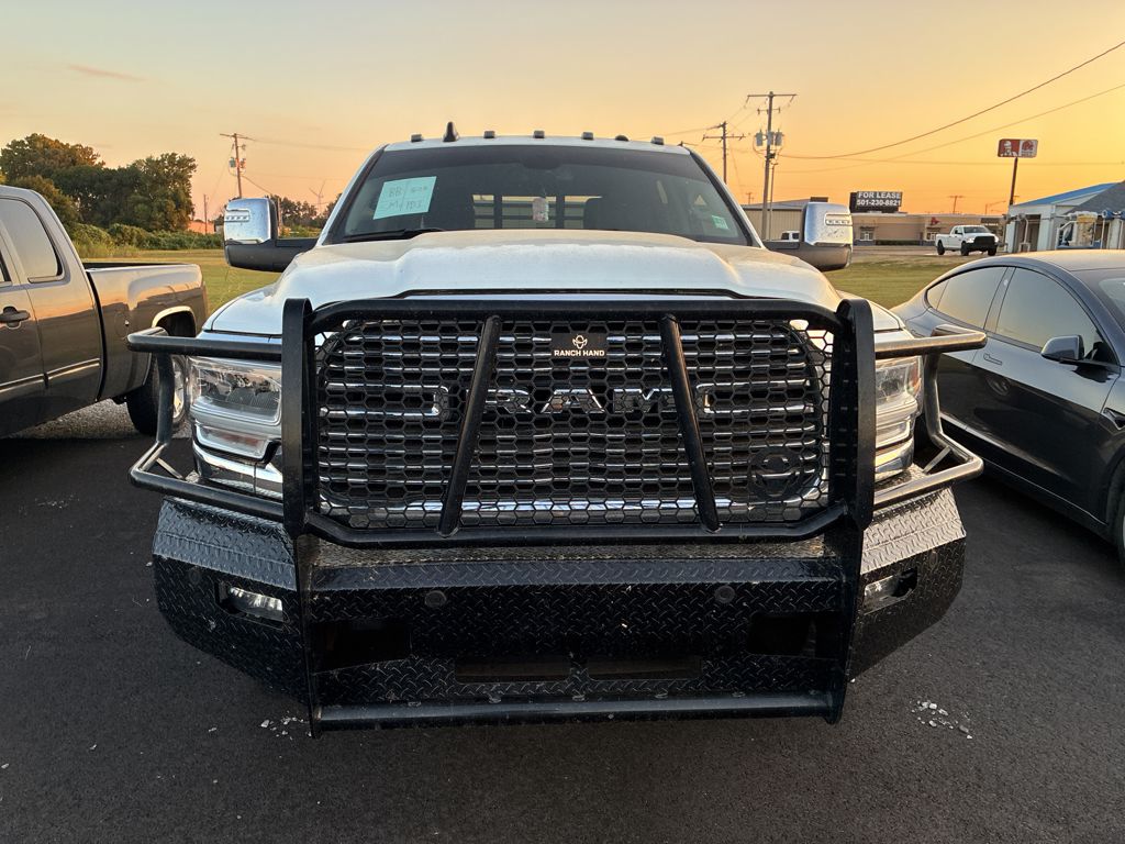 2024 Ram 3500 Laramie photo 2