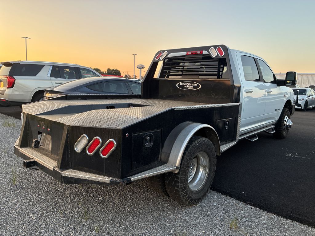 2024 Ram 3500 Laramie photo 4