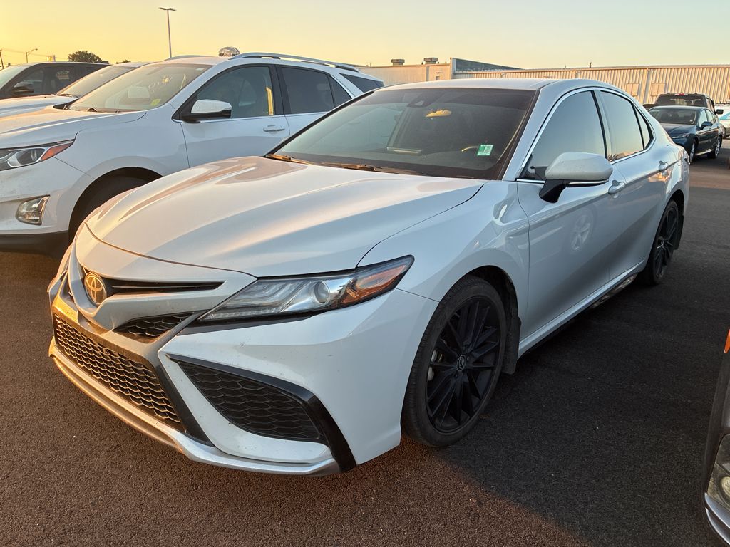 2023 Toyota Camry XSE photo 1