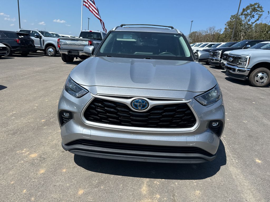 2023 Toyota Highlander Hybrid Hybrid XLE photo 2
