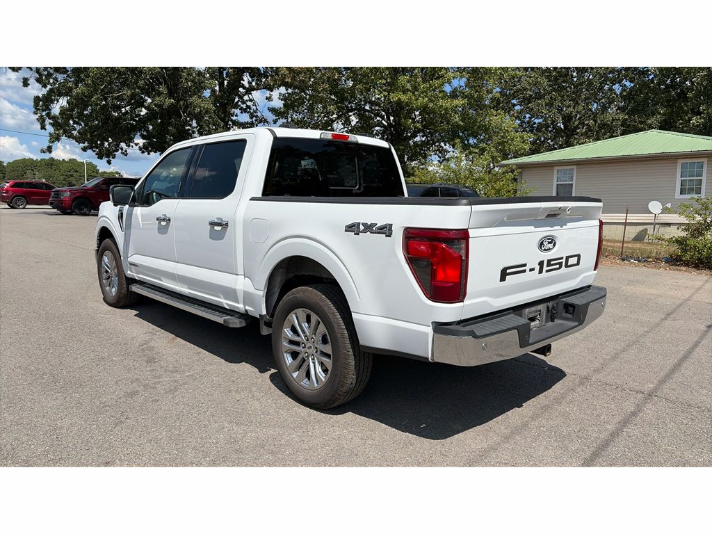2024 Ford F-150 XLT photo 4