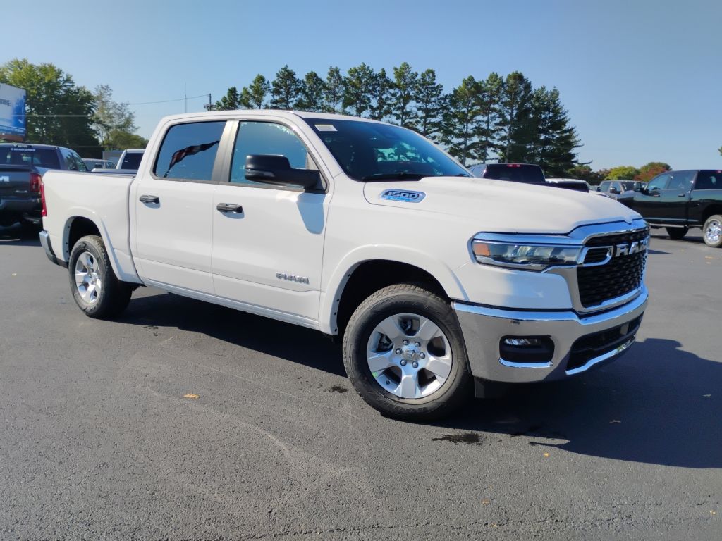 2027 Ram 1500 Big Horn photo 3