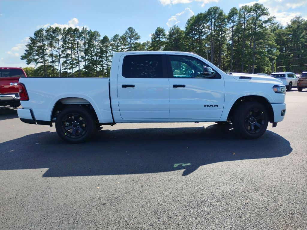 2027 Ram 1500 Big Horn photo 4