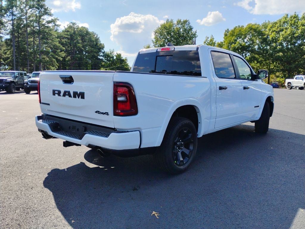 2027 Ram 1500 Big Horn photo 5